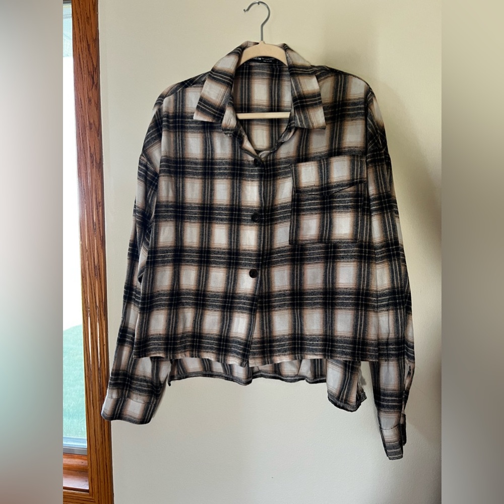 SHEIN Plaid shirt